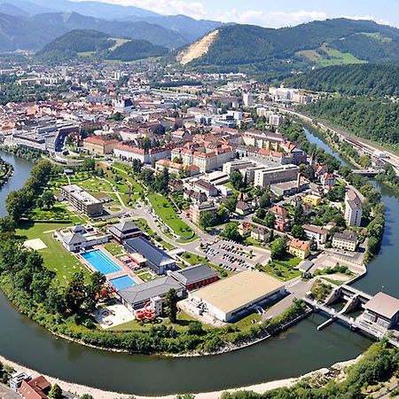 Auszeit Steiraland 3 Mit Ueberdachter Terasse Privatem Garten Und Gratis Parkplatz Леобен Экстерьер фото